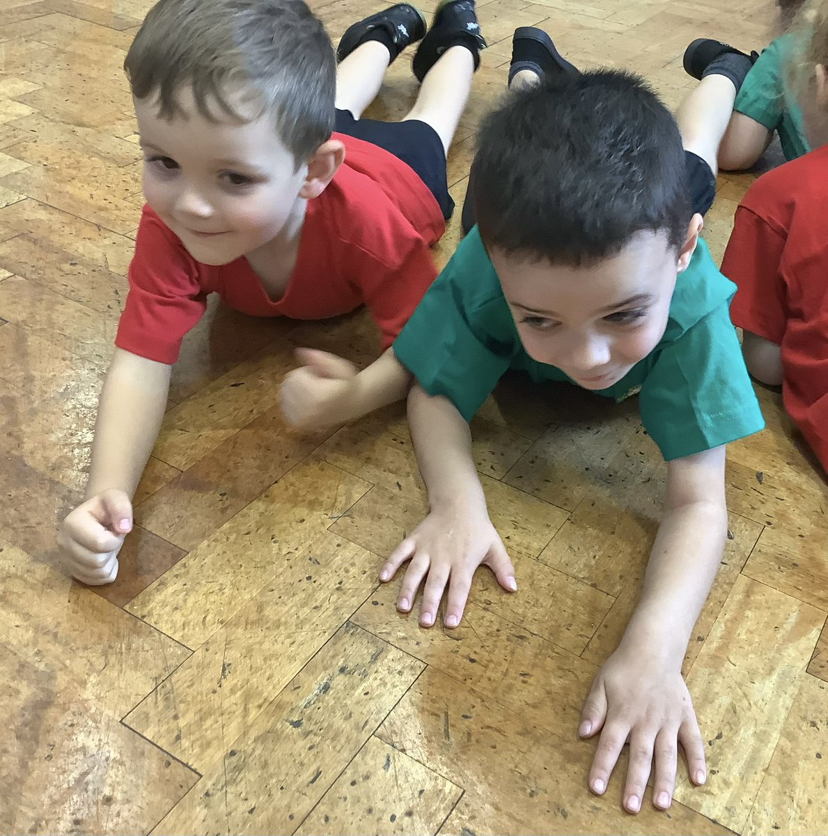 RecHiStPrimary's tweet image. Lots of fun in our first PE lesson yesterday, playing ‘Down the Rabbit Hole’ with a focus on spatial awareness.