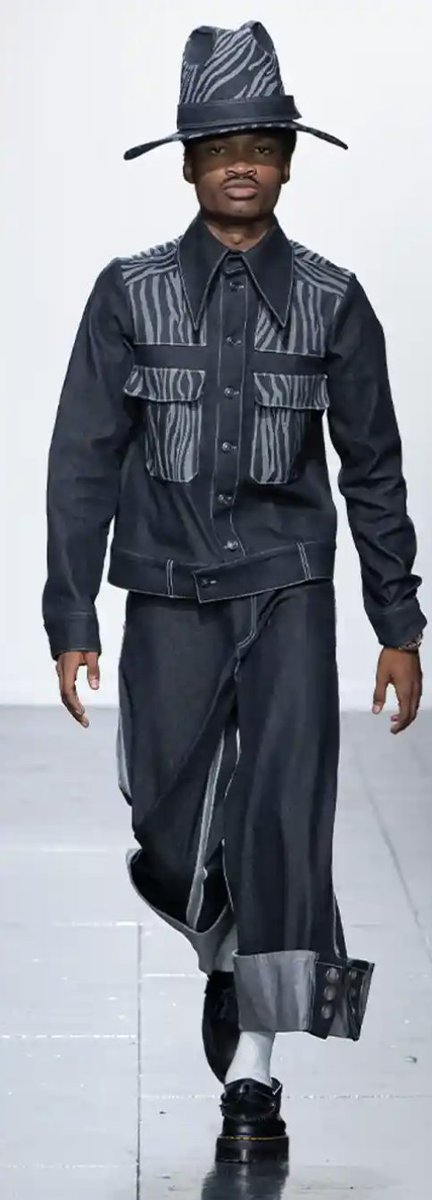 sidrhule's tweet image. What's Happening ?? TOLU COKER ! that's what is happening #LFW inspirations from Nigerian culture are blended well with a distinct urban cool !! #PrintedShirts #denimFashion #denimmodernity #nigerianfashion #LondonFashionWeek