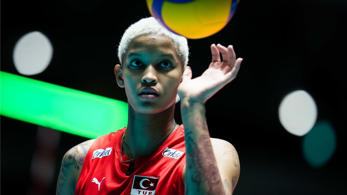 Temmzvolley's tweet image. Yarın Olimpiyat Elemelerinde gün boyu rekabetçi maçlar izleyebilirsiniz🔥🔥

5:00 🇷🇸Sırbistan - Dominik🇩🇴
10:00 🇧🇷Brezilya - Türkiye🇹🇷 (Trtspor)
14:30 🇳🇱Hollanda - Çin🇨🇳
18:30 🇵🇱Polonya - Almanya🇩🇪
21:45 🇺🇸Amerika - İtalya🇮🇹

📌Hafta sonunda da program benzer şekilde:)
#Paris2024