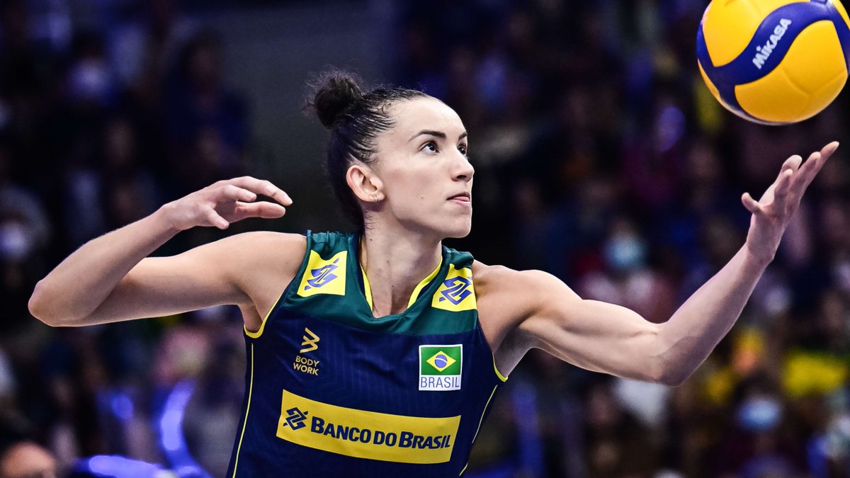 Temmzvolley's tweet image. Yarın Olimpiyat Elemelerinde gün boyu rekabetçi maçlar izleyebilirsiniz🔥🔥

5:00 🇷🇸Sırbistan - Dominik🇩🇴
10:00 🇧🇷Brezilya - Türkiye🇹🇷 (Trtspor)
14:30 🇳🇱Hollanda - Çin🇨🇳
18:30 🇵🇱Polonya - Almanya🇩🇪
21:45 🇺🇸Amerika - İtalya🇮🇹

📌Hafta sonunda da program benzer şekilde:)
#Paris2024