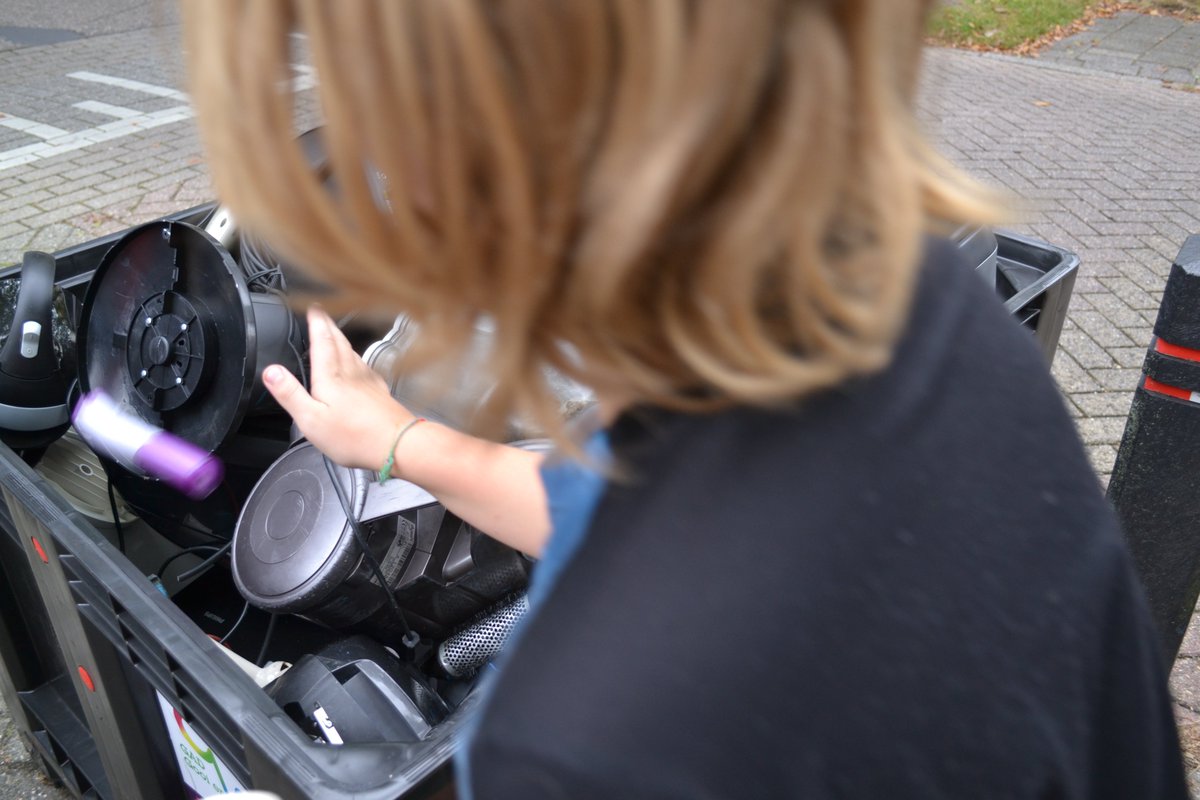 Het is zover!! Tien scholen uit de regio zijn gestart met de #ewasterace. Tot 19 oktober gaan zij met elkaar de strijd aan om zoveel mogelijk E-waste op te halen 💪 Veel succes allemaal!! Meer weten over de race en deelnemende scholen? Kijk op gad.nl/ewaste