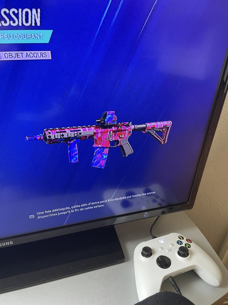 Cqrdina's tweet photo. Je cherche un compte à trade que les joueurs Xbox Pc qui ont les mdp ubi quelques photos de mon compte https://t.co/etqujewP7U