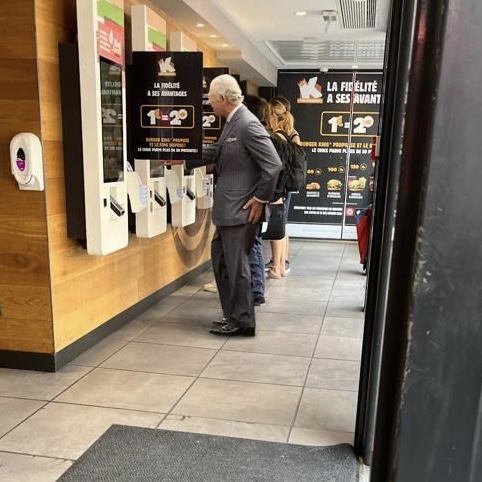 Burger King France tweet media