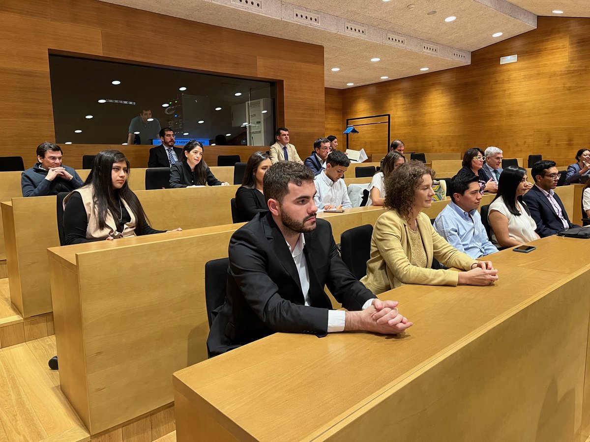 ¡Inicia el curso!🎉

Le damos la bienvenida a los integrantes del Máster Universitario de Gobierno y Cultura de las Organizaciones.✍️

#IEH #MGCO