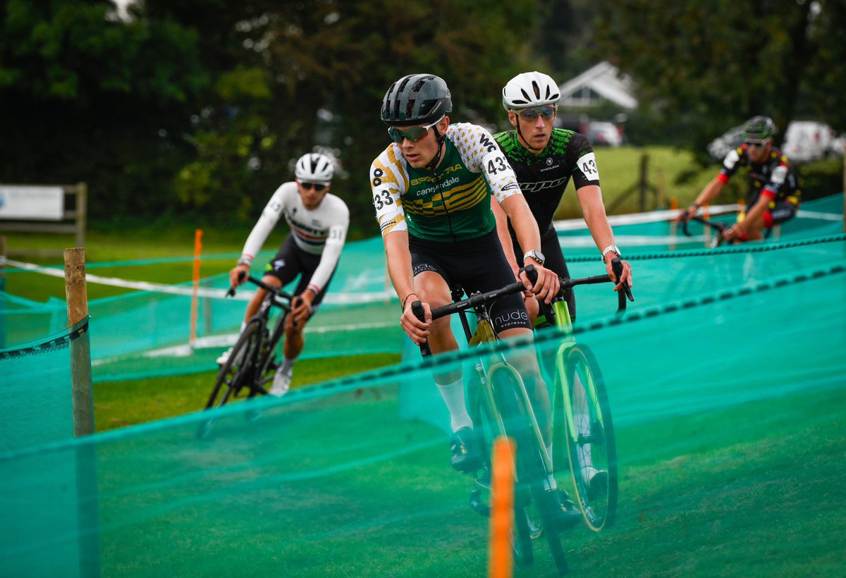 Dan Barnes tweet media