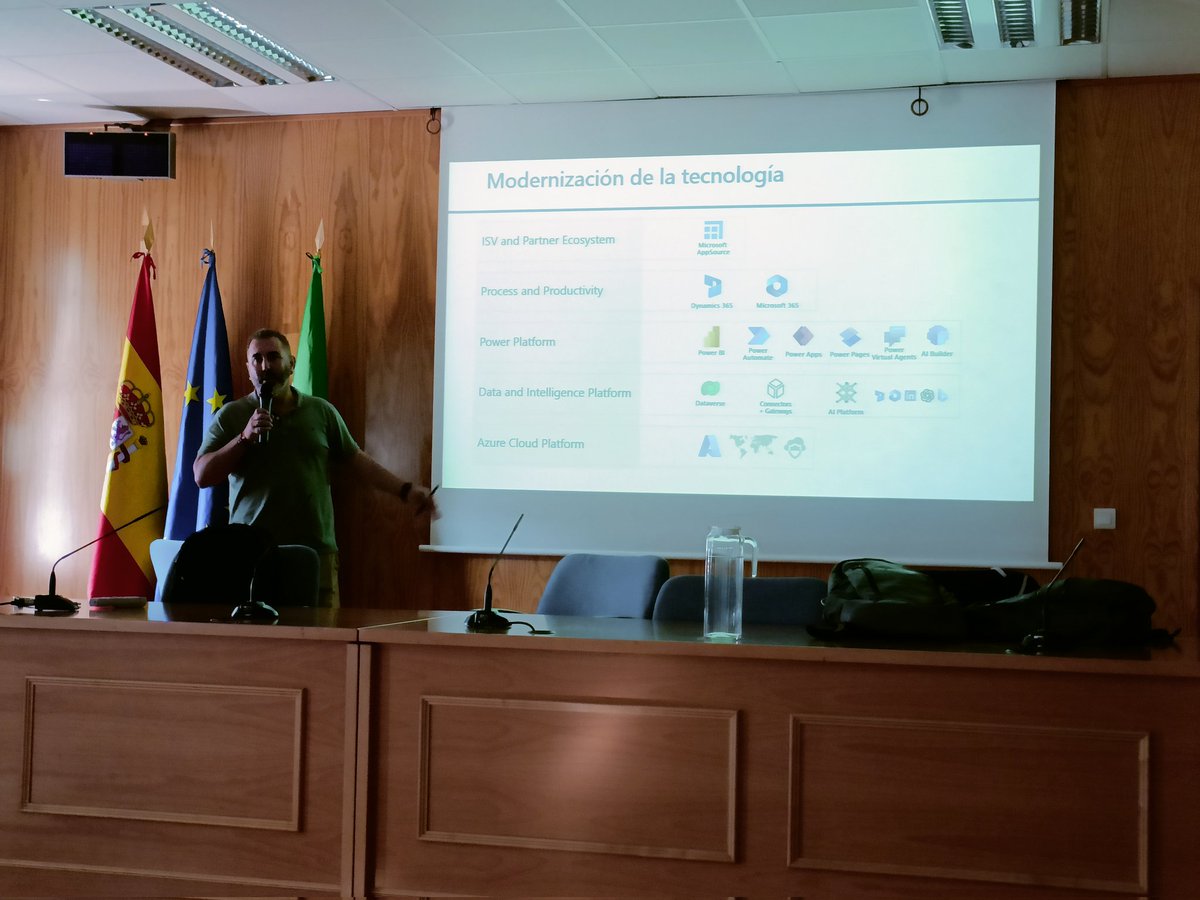 Asociación de Estudiantes de Software Libre UPO (@esoliupo) on Twitter photo Seguimos con <a href="/mllorcag/">Miguel LLorca Gómez</a> entrando en el mundo de #PowerApps y #PowerPlatform en el #MicrosoftCommunityTour
<a href="/epsUPO/">Escuela Politécnica Superior</a> <a href="/pablodeolavide/">Pablo de Olavide</a> <a href="/SevillaNetDevs/">Sevilla Dot Net</a> Seguimos con <a href="/mllorcag/">Miguel LLorca Gómez</a> entrando en el mundo de #PowerApps y #PowerPlatform en el #MicrosoftCommunityTour
<a href="/epsUPO/">Escuela Politécnica Superior</a> <a href="/pablodeolavide/">Pablo de Olavide</a> <a href="/SevillaNetDevs/">Sevilla Dot Net</a>