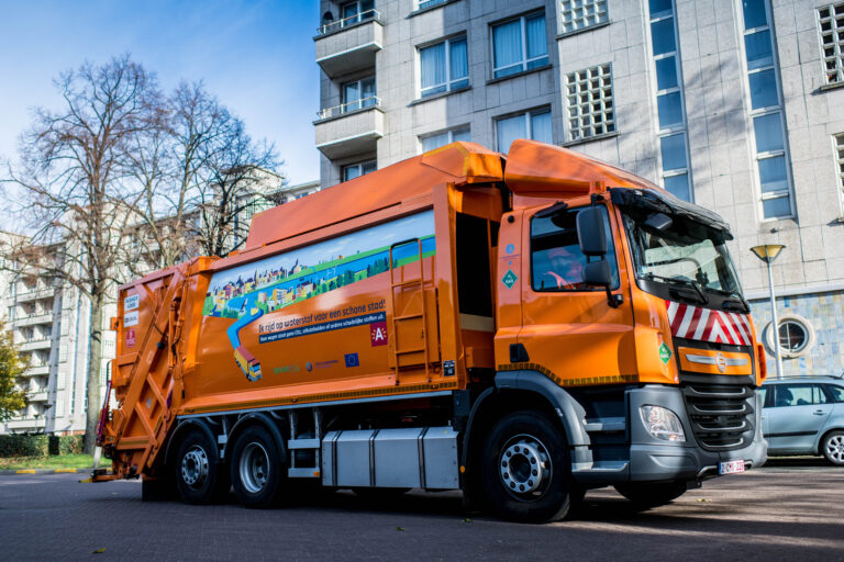 Interested in the technology behind our REVIVE trucks? 🚛🔧

Take a look at our website: h2revive.eu/about-hydrogen…