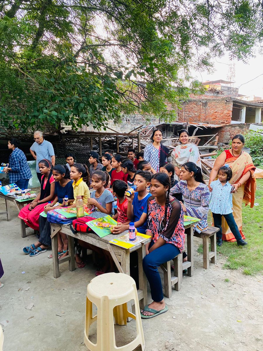 nisharai_ggc's tweet photo. The aim of #education is the knowledge, not of facts, but of values.
Interaction of SDM (GBN) Treasury at #Gheja Village with kids who are changing themselves through the light of #KNOWLEDGE
Always pleasure to Spend time with these kids from last 10 plus years #BeTheChange ππ» https://t.co/Nk5mhj8g1j