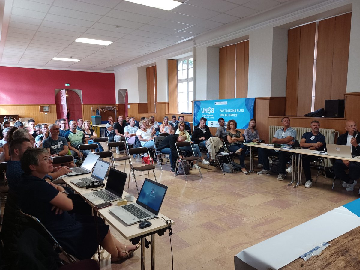 unss_70's tweet photo. Séminaire des coordonnateurs de districts UNSS de l'académie de Besançon.
Un beau programme, pour amorcer une belle année.
@unss @acbesancon @dsden70 https://t.co/QubT7GXKwF