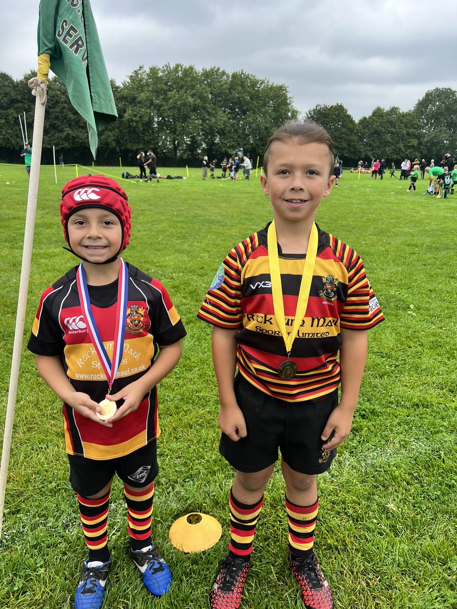 emorges's tweet image. Man of the match, and most improved player medals 🏅for Gethin and Iestyn in their rugby matches on Sunday 😊🏈👏🏽 @YGCwmbran