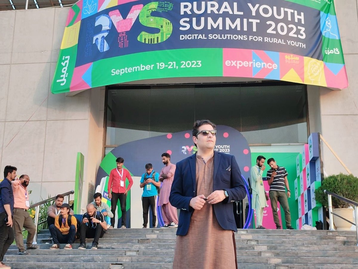 TariqAfridiPR's tweet photo. From engaging panels and inspirational talks to rousing audiences and immersive technologies, the #RYS23 has been everything a young person can look forward to shape their future. Amazing to be at the Rural Youth Summit!
#PCSPImpact #RYS23 https://t.co/Ifd9zvB7Bv