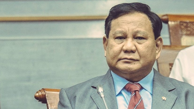 .
.
Dari kemarin beredar Video Prabowo kesulitan berdiri dan berjalan di Acara Najwa Shihab

Saya mau UP tapi Saya Pribadi ga tega banget ..
Sudah sedemikian lemahnya Fisik Bapak ini

Saran saya buat Circle sekeliling Prabowo ..
Sudahilah Ambisi Kalian
Kasihanilah Pak Prabowo
.
.