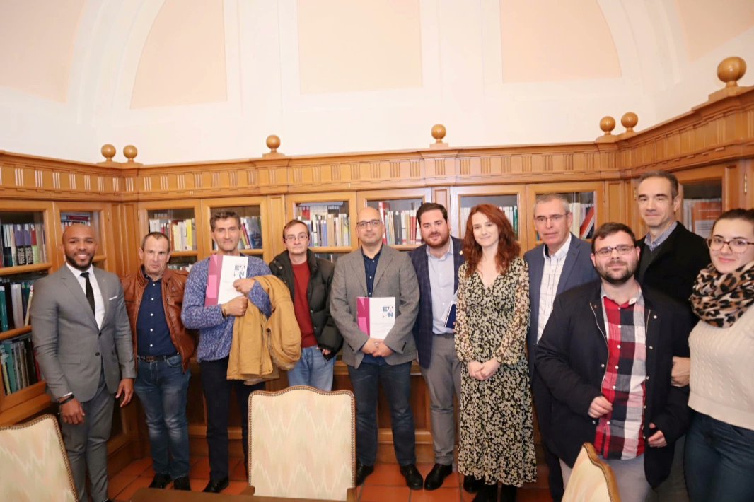 Para poder alcanzar un desarrollo genuino y con equidad, llegando a cada rincón de los dominicanos en Europa, son necesarias las gestiones locales interinstitucionales.
En este marco, es decisiva la capacidad de los Diputados de Ultramar de captar y gestionar recursos... #Omar24