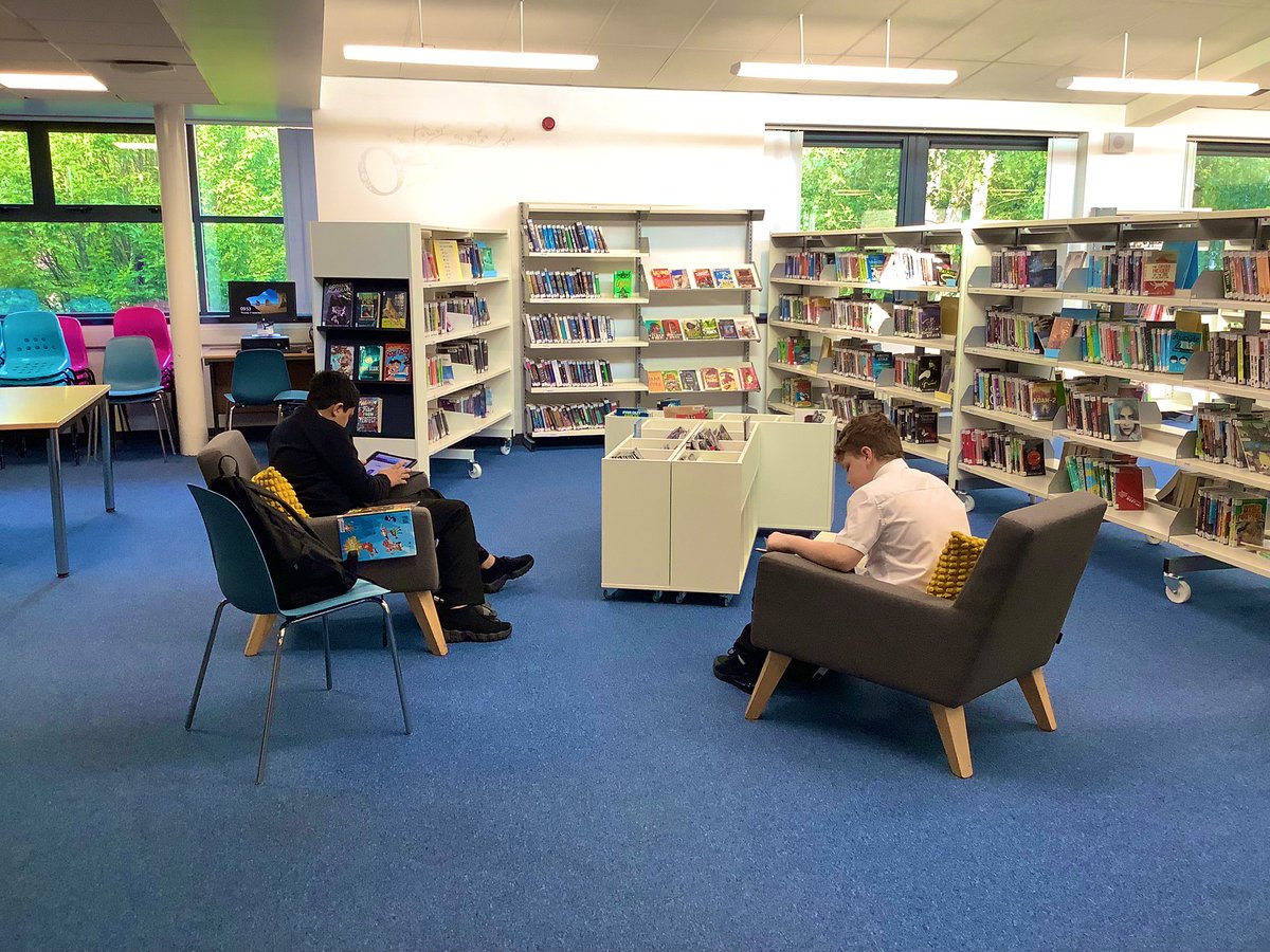 MissReynoldsENG's tweet photo. S1 loving the different reading spaces in our new library 📚 https://t.co/6AJRE06N9z