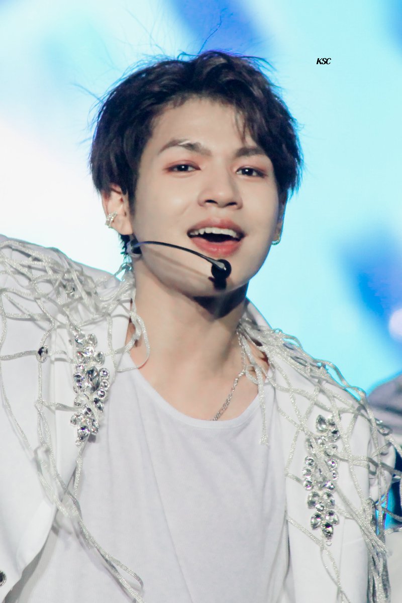 230909 HORI7ON CONCERT

#HORI7ON #호라이즌 #KIM #킴 #HORI7ON_KIM