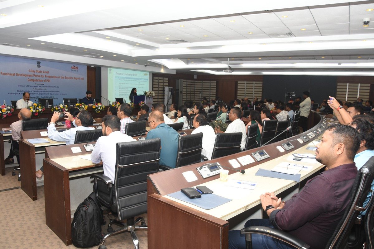 mopr_goi's tweet photo. The #writeshop was attended by Shri Munindra Sharma, Secretary @RuralAssam & Director @SIPRDAssam, @MoPR_GoI & @NICMeitY officials, @SIPRDAssam faculty-members, District level officials of Panchayat & Rural Development Department along with the officials from neighbouring States. https://t.co/jZEC1KeMOF