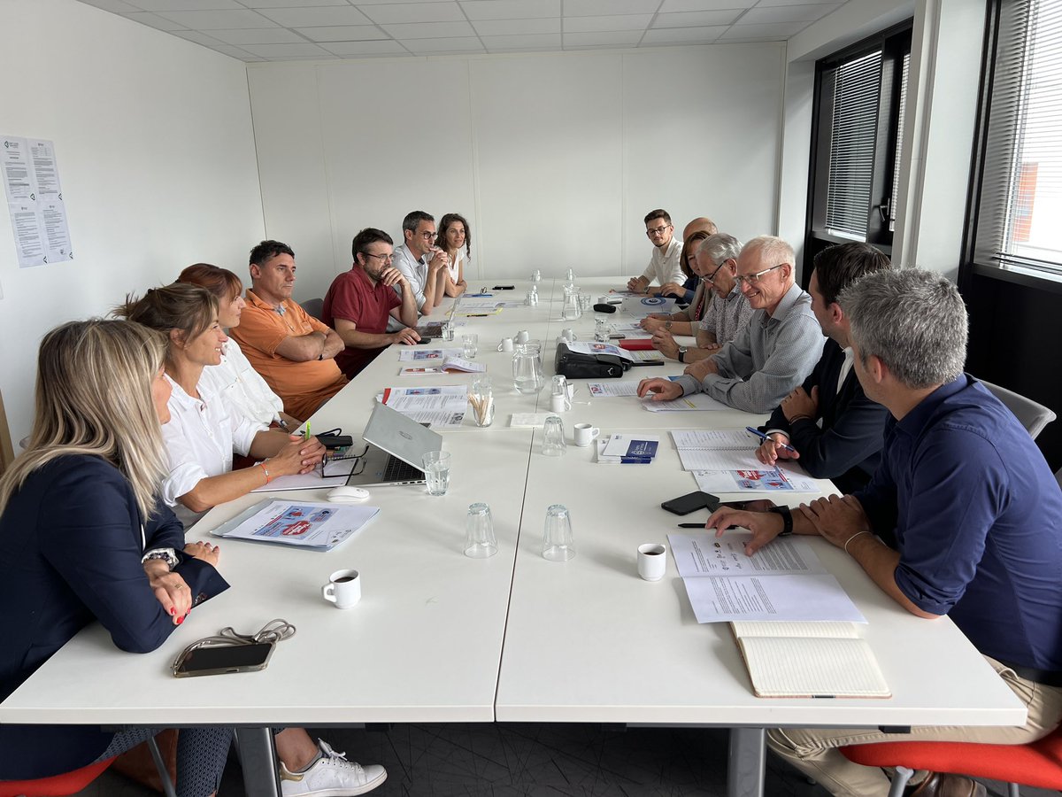 En direct de la conférence de presse #trinatemploi à Saint-Louis. <a href="/TrinatEmploi/">Trinat'emploi</a> : forum de l’#emploi de la #formation et de la #creationentreprise dans le Sud #Alsace qui se déroulera le 6 octobre 2023 🎥 youtu.be/0lKSwVTrH9c