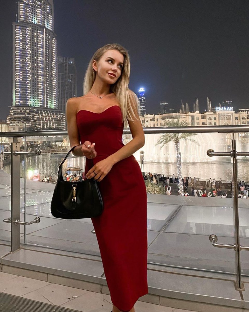 ErinSmith7777's tweet photo. A lifetime is a practice, the short is the journey, the long is the life.#Dubai https://t.co/TcyZYSxNGN