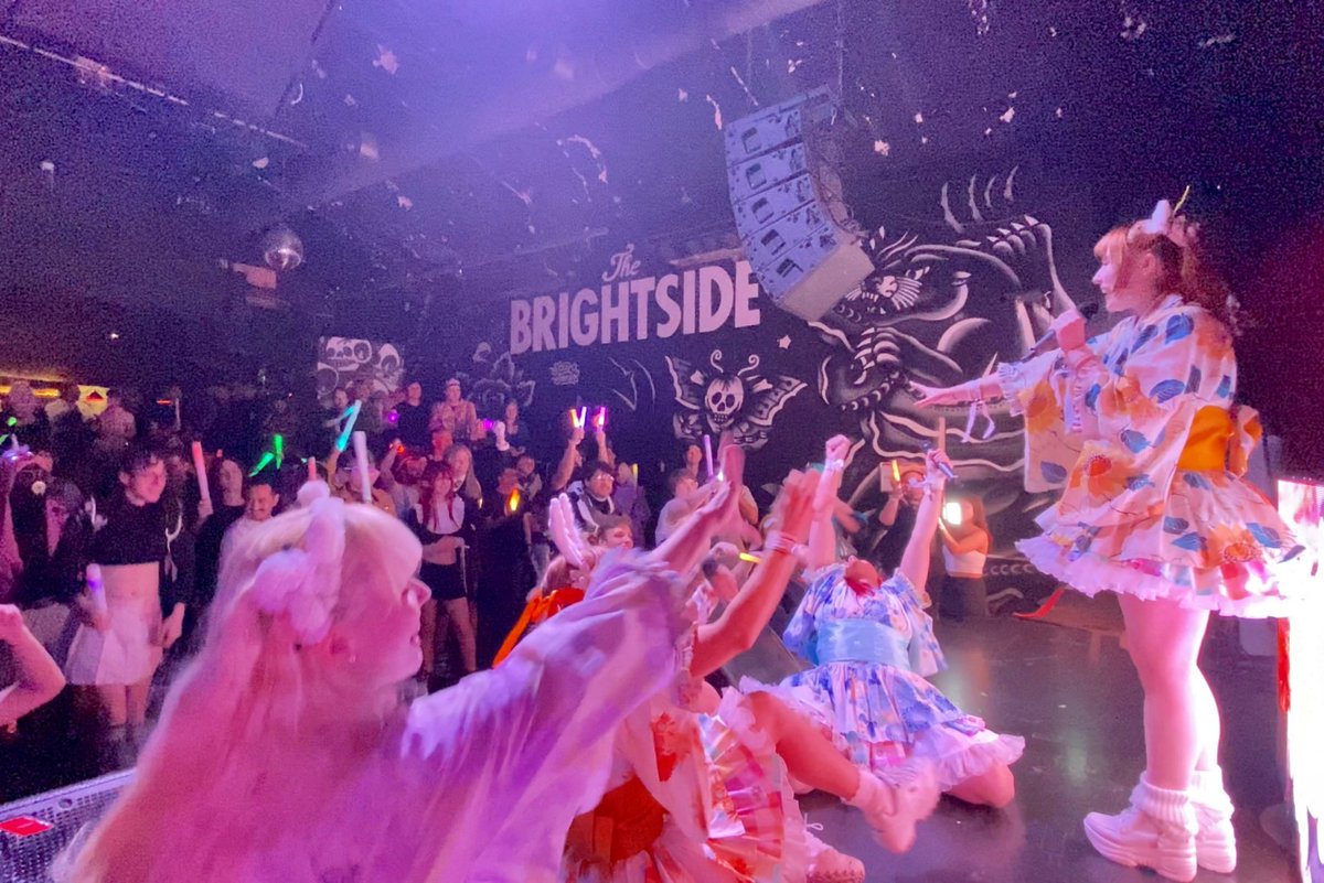 melo__para's tweet photo. 🌃 THANK YOU MIRAI NIGHTS 2023 🎆🎶 Huge thank you for showing up to the Brightside~! 🌟 All the bright colourful lights in the audience filled the whole space up with joy!! 🌈✨ We can’t wait to perform again soon!!  Let’s keep marching~! 🌟

#melopara #melodyparade #Jpop #idol https://t.co/HoKs6ThGV9