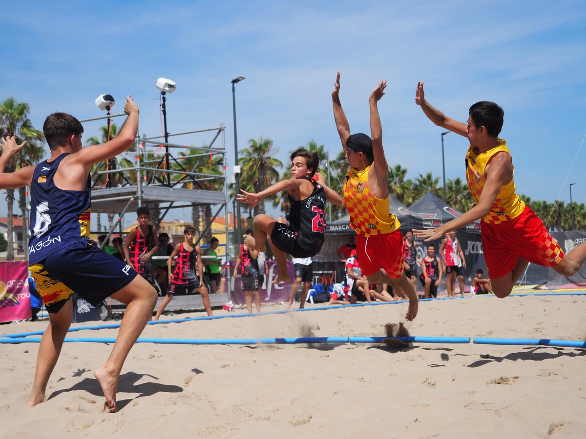 ✨Todo el esfuerzo, valió la pena✨

📊Conocemos la Clasificación del #CESABMPlaya23 tras su suspensión 🏖

🥇Infantil Femenina

🥇Cadete Masculina

🥈Juvenil Masculina
🥈Juvenil Femenina 

2️⃣ oros, 2️⃣ platas, un 4️⃣ puesto para los Infantiles Masculinos ¡Sois increibles!