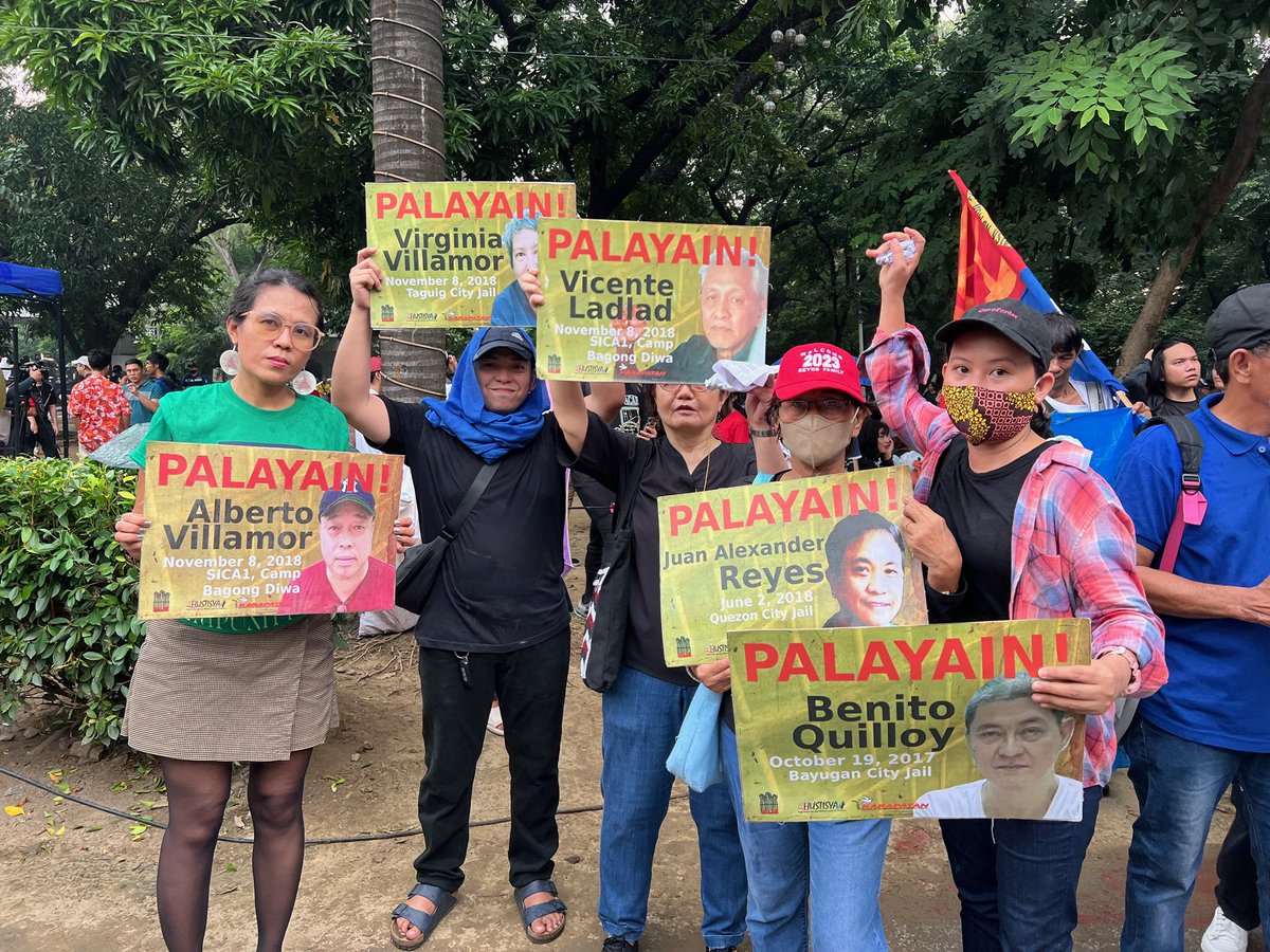 Political prisoners’ kin took part in the rally at Liwasang Bonifacio to mark the 51st anniversary of the declaration of martial law on September 21, 1972. The nation will “remember and never forget” how Ferdinand Marcos Sr. consolidated his regime through the “reign of terror.”