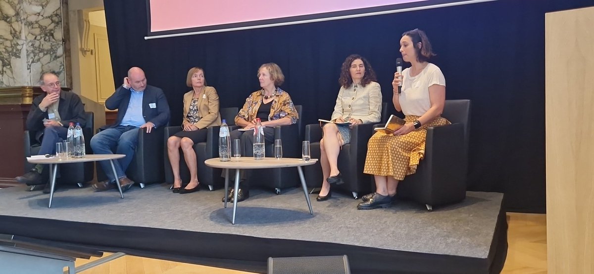 JinaneG's tweet photo. Delphine Heenen,Chief Managing Director of @KickcancerF, shares the challenges of funding research in the area of peadiatric cancer. 

@sciensano @BE_CancerCentre https://t.co/wS86czukjQ
