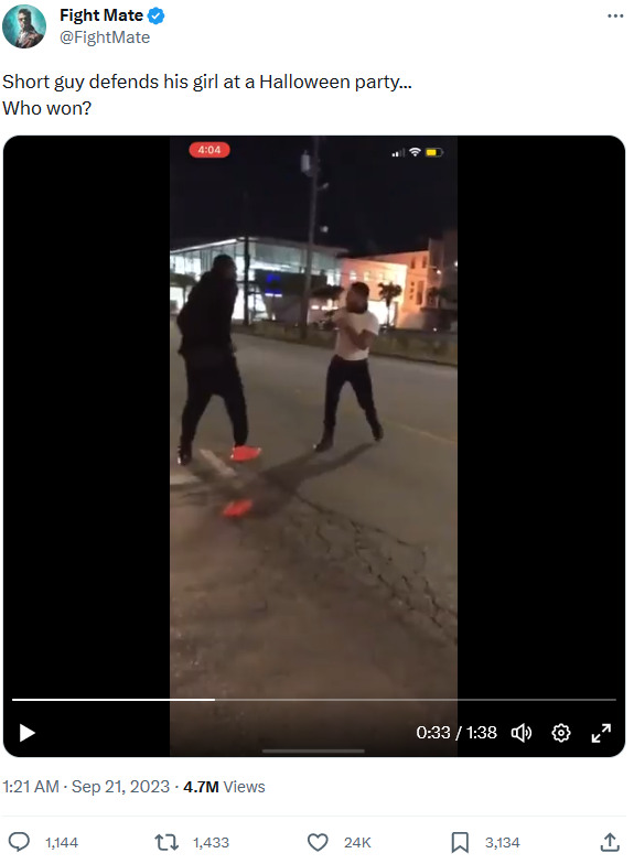 chimericide's tweet photo. Women love it when men fight.

Gladiator games would solve the incel problem. https://t.co/mivuTVK96a