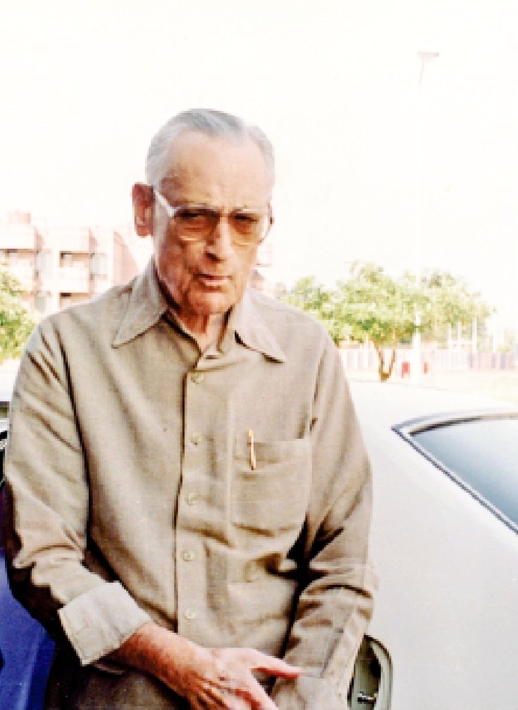 VivekSi85847001's tweet photo. Research &amp; Analysis Wing ‼️

Rameshwar Nath Kao, Agent &amp; The Spy master Who founded Research &amp; Analysis Wing (RAW) today in 1968.

Since then RAW has performed various Covert missions Globally in the interest of Mother India 🇮🇳 https://t.co/IFeQRtX6D1