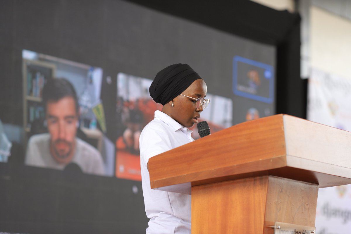 Meet Our emcee for the day; <a href="/NKSumaiya/">Tech Over with Sumaiya</a>