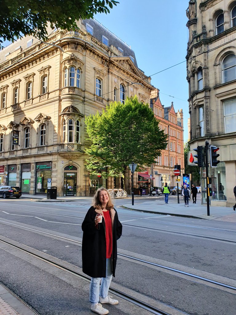 It's a beautiful day in Manchester and The Mill's Senior Editor @SophEAtkinson is standing in front of a pretty old building on Cross Street asking that you check out our amazing jobs ads. millmediaco.uk/jobs/