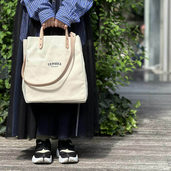 BEAMS_JP's tweet image. 〈TEMBEA × こども ビームス〉
＼マザーズバッグをお探しの方へ／
ナチュラルな風合いが魅力です🌞 
🔗bit.ly/46fwsUA

使い勝手バツグン✨で、ママにもパパにも使いやすいユニセックスなひと品💯

#TEMBEA #テンベア
#メリアビームス
#beams