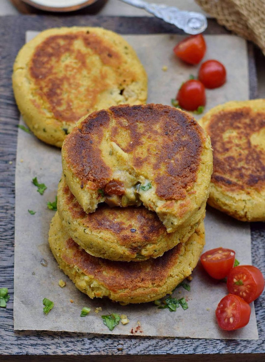These cauliflower fritters are super simple to make, versatile, and packed with fiber and plant-based protein.
📌Recipe: elavegan.com/cauliflower-pa…
#Elavegan
#veganrecipe
#glutenfree
#mangostickyrice