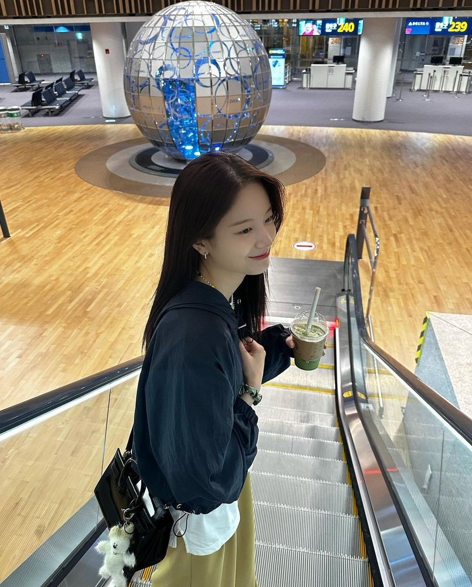 gyuri pics! tweet media