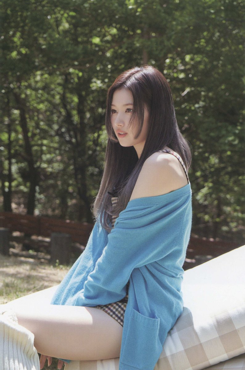 sana pics (@sanapics) on Twitter photo 