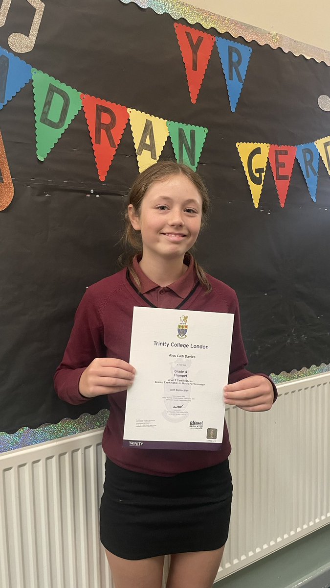 Cerdd Plasmawr tweet media