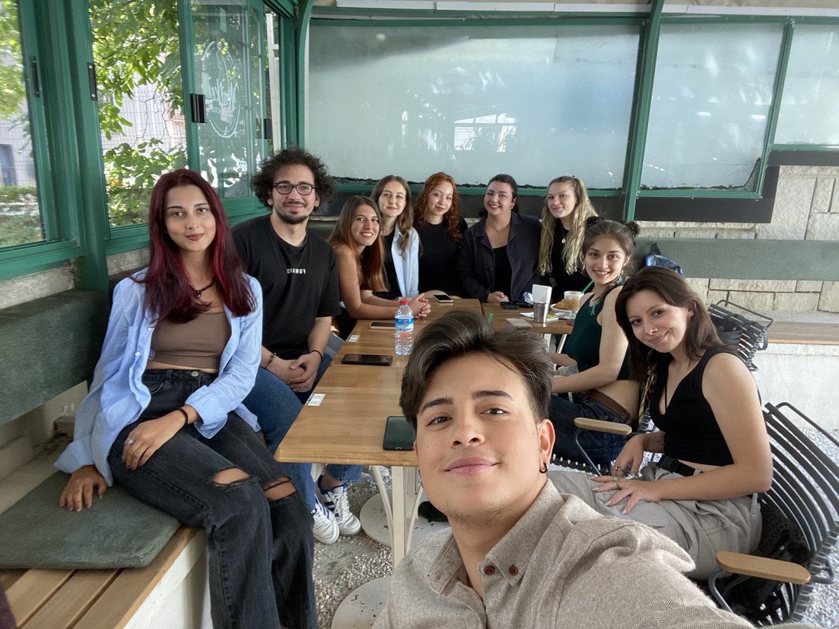 AtilimPsy's tweet photo. Herkese Atılım Psikoloji Topluluğu’ndan merhaba! Döneme başlarken ekibi topladık, yapılacak ilk işleri konuştuk. Çok yakında yeni ekip ve topluluk üyelerimizle tanışacağız. Yeni dönemde sizleri aramızda görmek için sabırsızlanıyoruz🥳 https://t.co/a41RzeVSPS