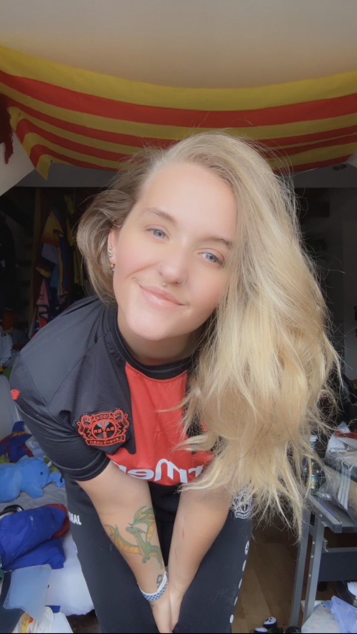 Angriff auf die Euro League! Auf gehts @bayer04fussball kämpfen und siegen! https://t.co/kwqrVi78b3