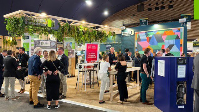 2ème jour du <a href="/SIBCA_salon/">SIBCA</a> ! 
✍️ Sig. partenariat <a href="/Bouygues_Immo/">Bouygues Immobilier</a> et #SORIBA 
✍️ Sig. partenariat BI et <a href="/Neolithe_FR/">Néolithe</a> 
🏆Trophées <a href="/BBCA_asso/">BBCA Asso</a> 2023
✍️ Sig. partenariat #NouveauSiècle et #Wasterial 
🗣 Table ronde « Que reste-t-il de l'immobilier dans un monde à + 4°C ? »
#SIBCA2023