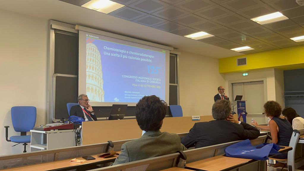 UpperGIPadova's tweet photo. ✨🇮🇹 125th Congress of the Italian Society of Surgery 🇮🇹✨ 
🚀 Prof. Valmasoni faculty in the session "The Shadows of the Esophagus" to illustrate the latest evidence on chemotherapy and radiation treatment. In addition, Dr. Nezi and Dr. Sciuto presented our most recent results. https://t.co/R7eBI6FciX