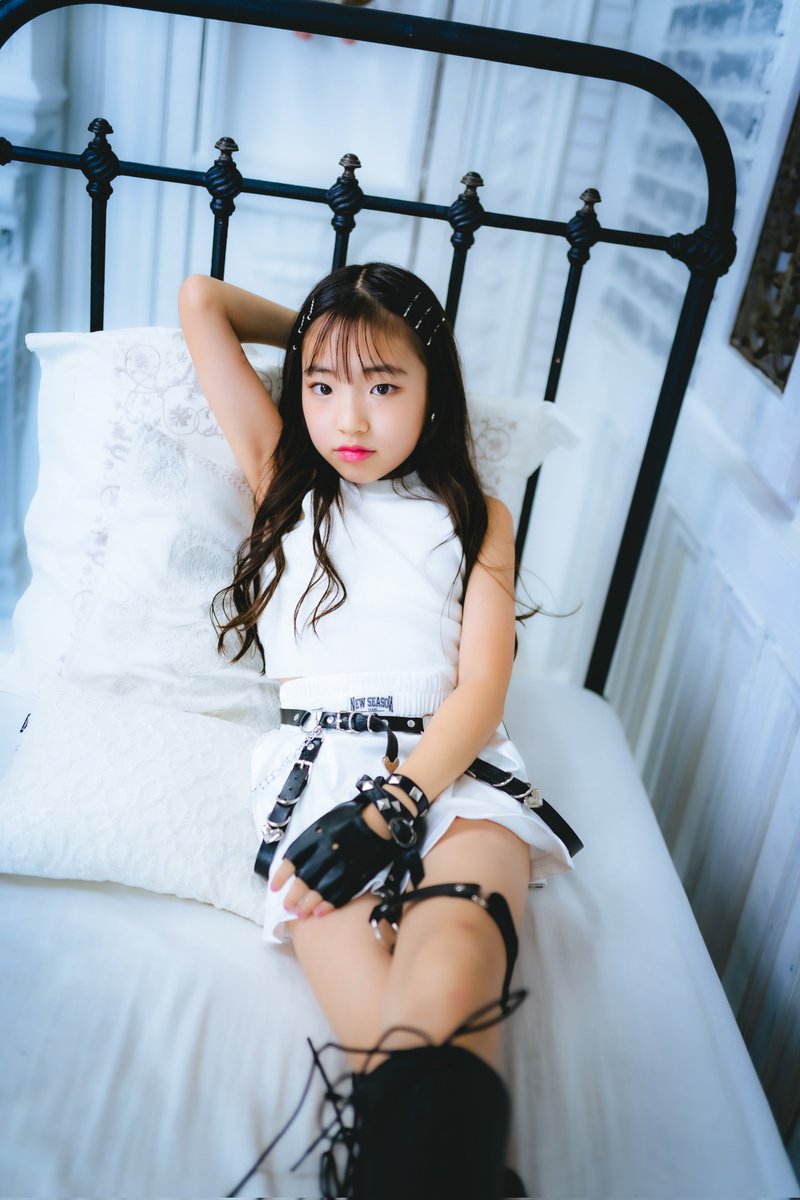 stain621's tweet image. 2023.9.18
入谷スタジオ撮影会
Model 花ちゃん ②
@i_am_hana127

#花 #花ちゃん #JS3
#いたずらぷりん
#はにゃー #可愛すぎる