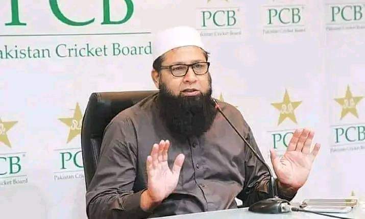 insha878's tweet photo. Breaking News

Pakistan World Cup squad announcement delayed due to Rain 🌧️

#squad https://t.co/KHxAYmEE0l