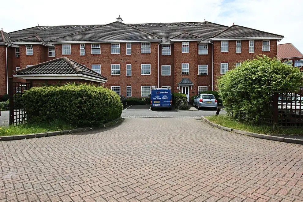 WiffenDavid's tweet photo. @EwemoveSouthend we’ve succeeded, more are needed. This two bedroom apartment was let within 24 hours of first advertising. Similar properties urgently required. Can we help you rent your property in the Southend area? https://t.co/3pMVGHDVTs