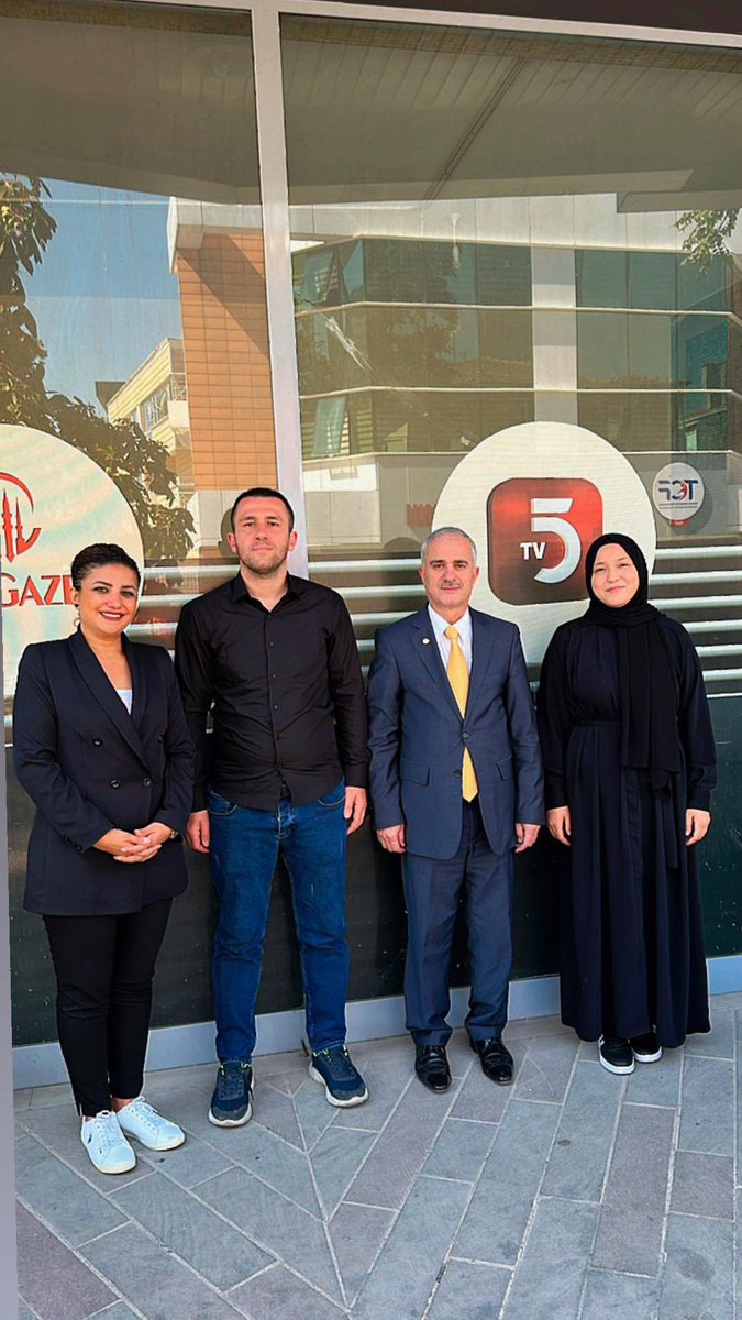 Mülakatlarla ilgili yapılacak yayın Cumartesi saat 18.00’de yayınlanacaktır. 
<a href="/tv5televizyonu/">TV5</a> 

 #ÖğretmenlerCBgüveniyor