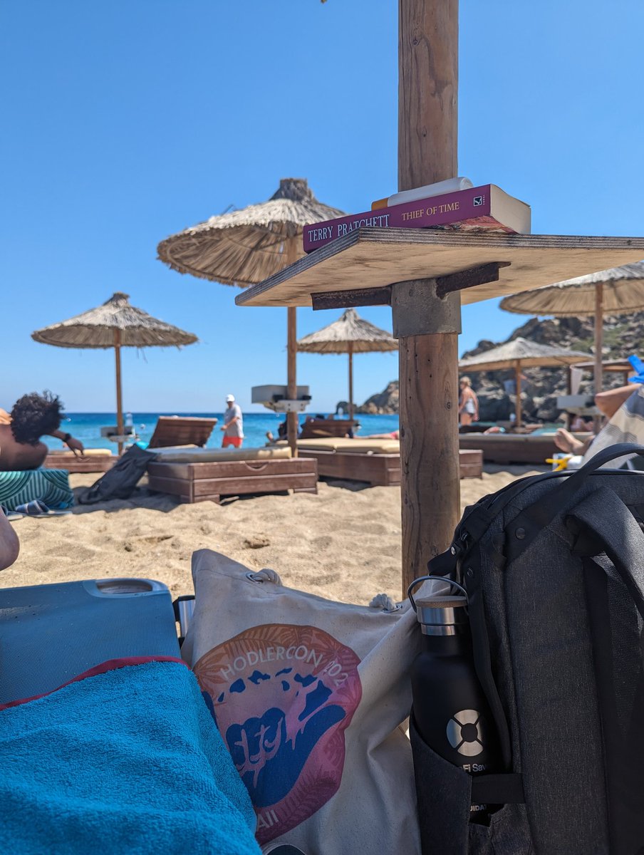 nikola_j (🛟,🛟) tweet media