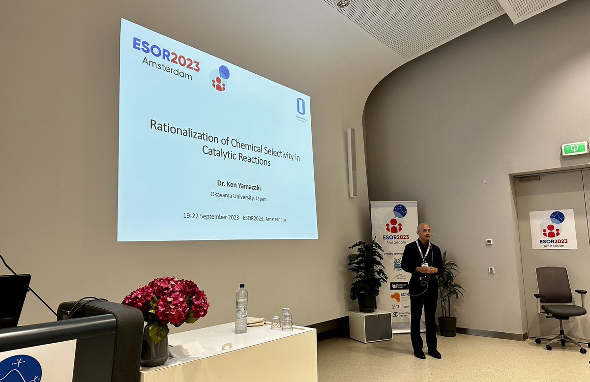 Ken Yamazaki (@KenYamazaki5) of @okayama_uni presents a contributed talk @ESOR2023 on rationalization of chemical selectivity in catalytic reactions. #ESOR2023