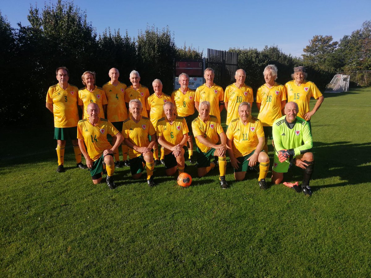 Wales Vets Football tweet media