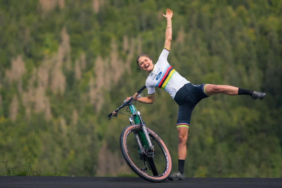 Welcome Samara Maxwell! 
<a href="/FordFrance/">Ford France</a> <a href="/Decathlon/">Decathlon</a>