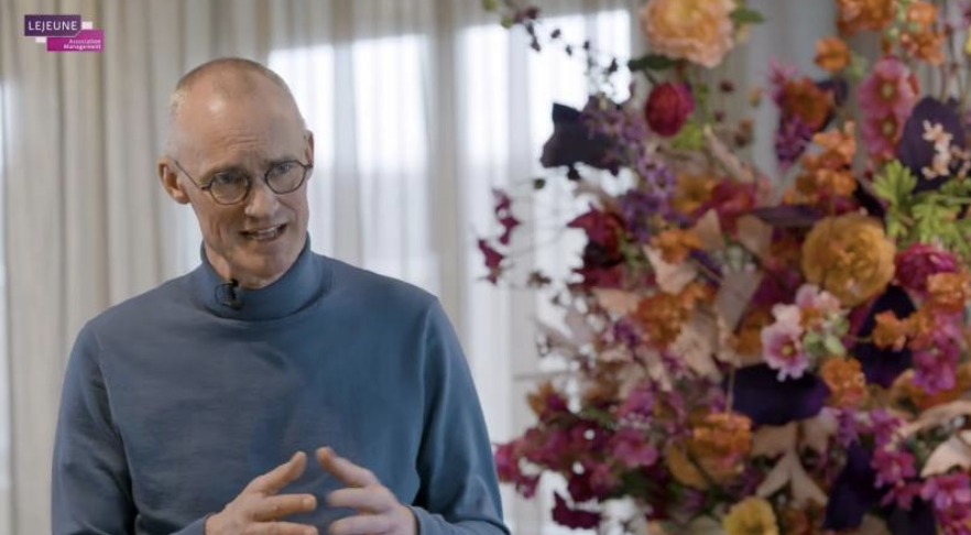 Ter voorbereiding op de SDG-actiedag 23 september laten zien hoe brancheverenigingen hun passie, energie en expertise inzetten om de #Duurzame #Ontwikkelingsdoelen te bevorderen en te realiseren.
In deze video Kartoflex met "Smart Trackers" 
youtu.be/j4T3uw8zzc0?si…