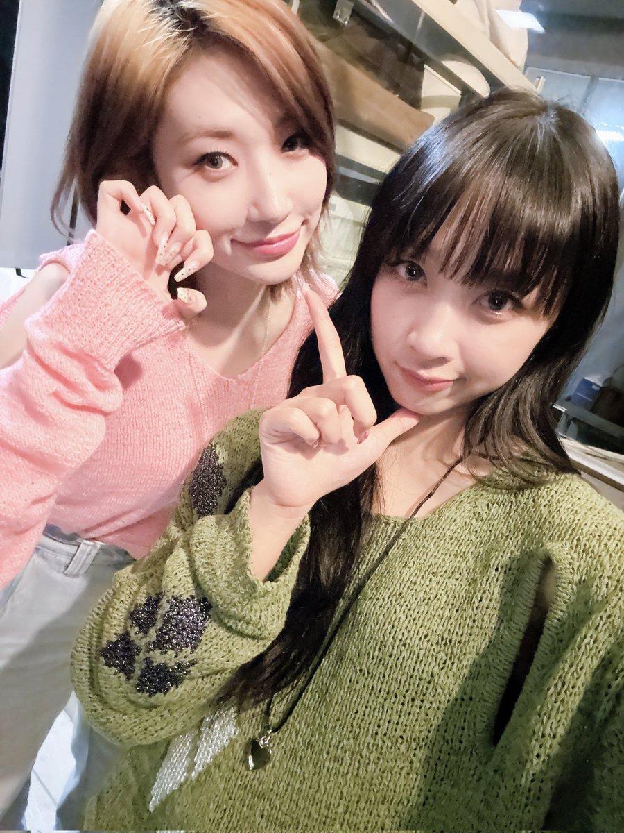 5ecretNumber's tweet photo. [*****]

📷 #조현아의목요일밤 Behind

#SECRET_NUMBER #시크릿넘버 
#DITA #JINNY #조현아의목요일밤 https://t.co/C4bs2XRFEA