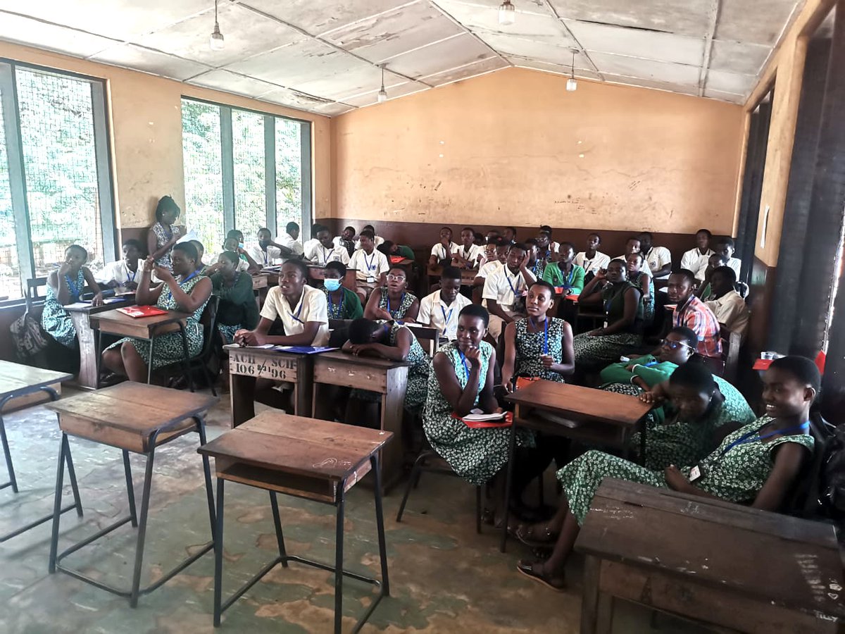 #Day4 #alloteymathscamp2023

We're already on Day 4 of the Allotey Maths Camp 2023, and the excitement just keeps growing! 📚

Our students are immersed in a world of math, solving complex problems, collaborating in teams, and discovering the beauty of mathematics